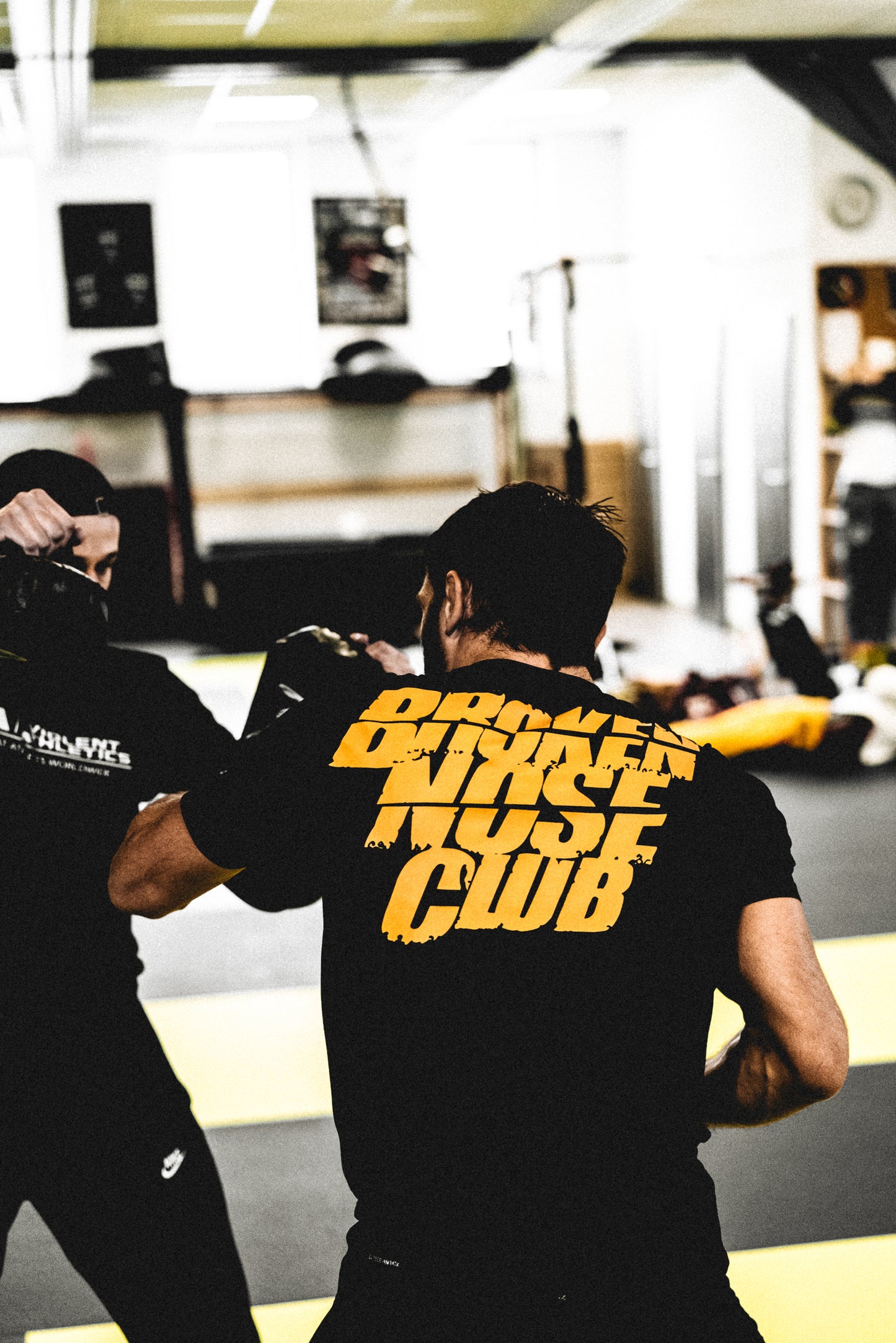 Broken Nose Club T-Shirt Schwarz