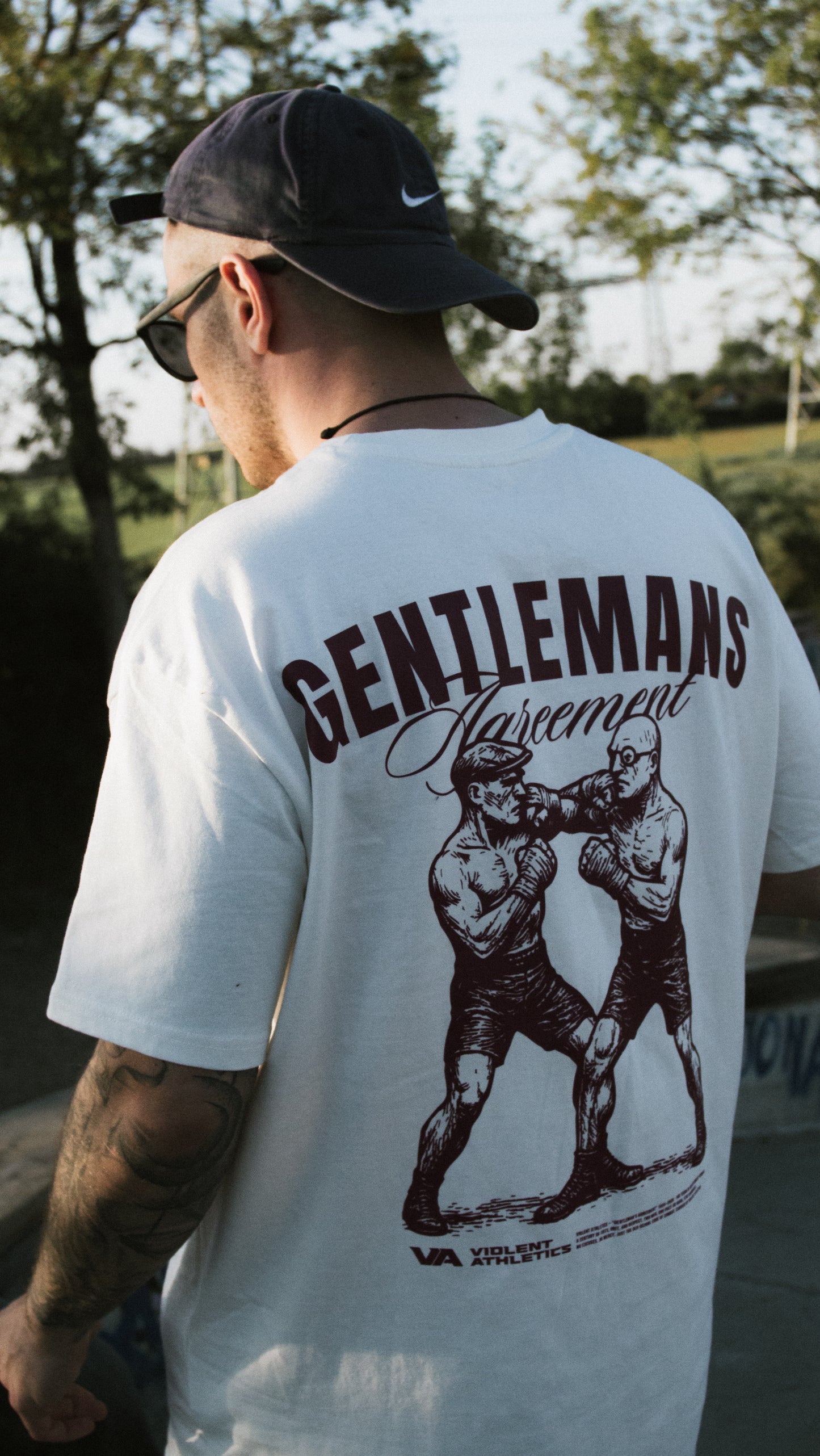Gentlemans Agreement Oversized T-Shirt weiß